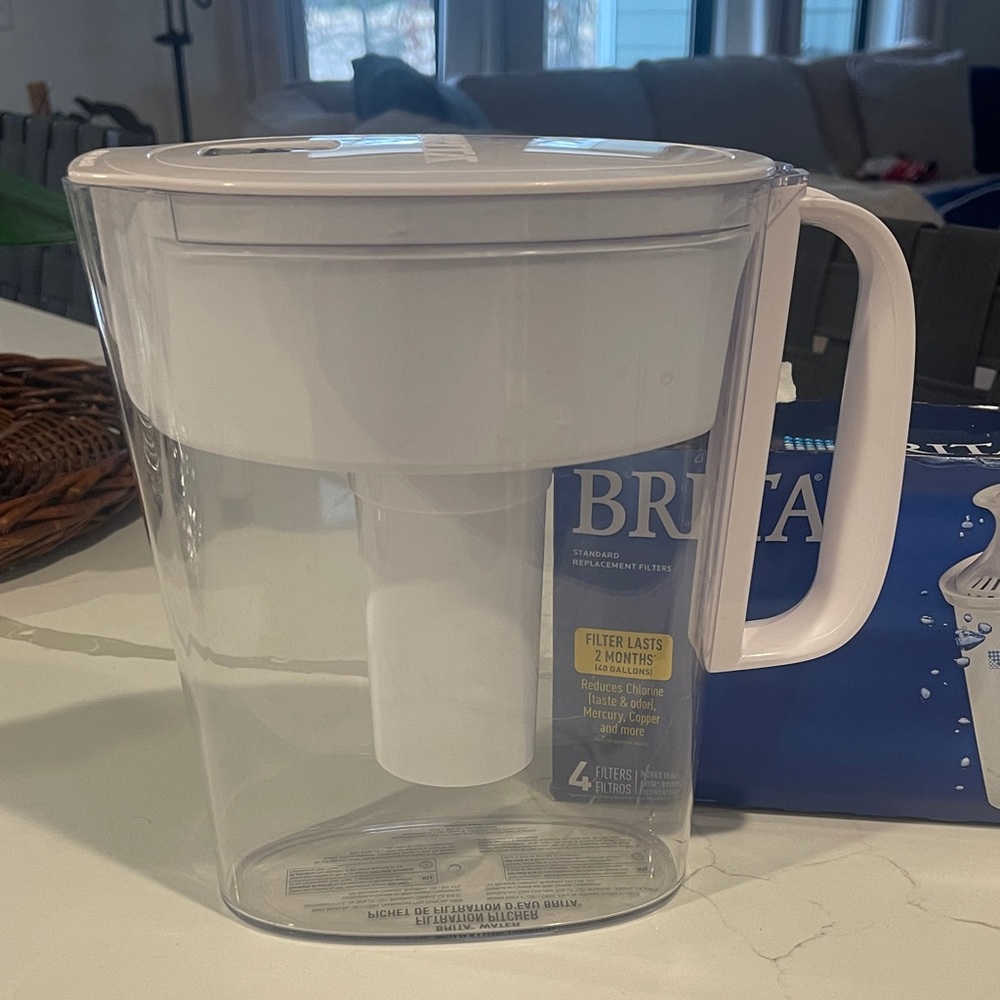 Brita Clear and White Everyday Water Filtration Pitcher